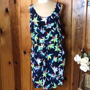 Gap floral sleeveless dress with pockets